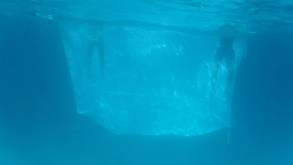 Profundidad piscina anti medusas