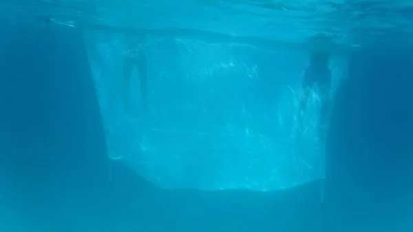 Profundidad piscina anti medusas