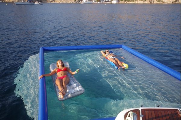 Anti jellyfish pool Mallorca